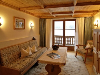 Apartment Lechner am See - Schlierseestube - Features photo 6