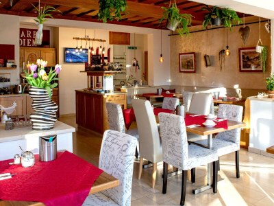 Holiday room Doppelzimmer, Dusche oder Bad, WC, Deluxe - Outdoor photo 13