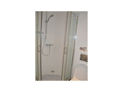 Apartment Studio, Dusche und Bad, WC, Wohn-/Schlafraum - Features photo 16