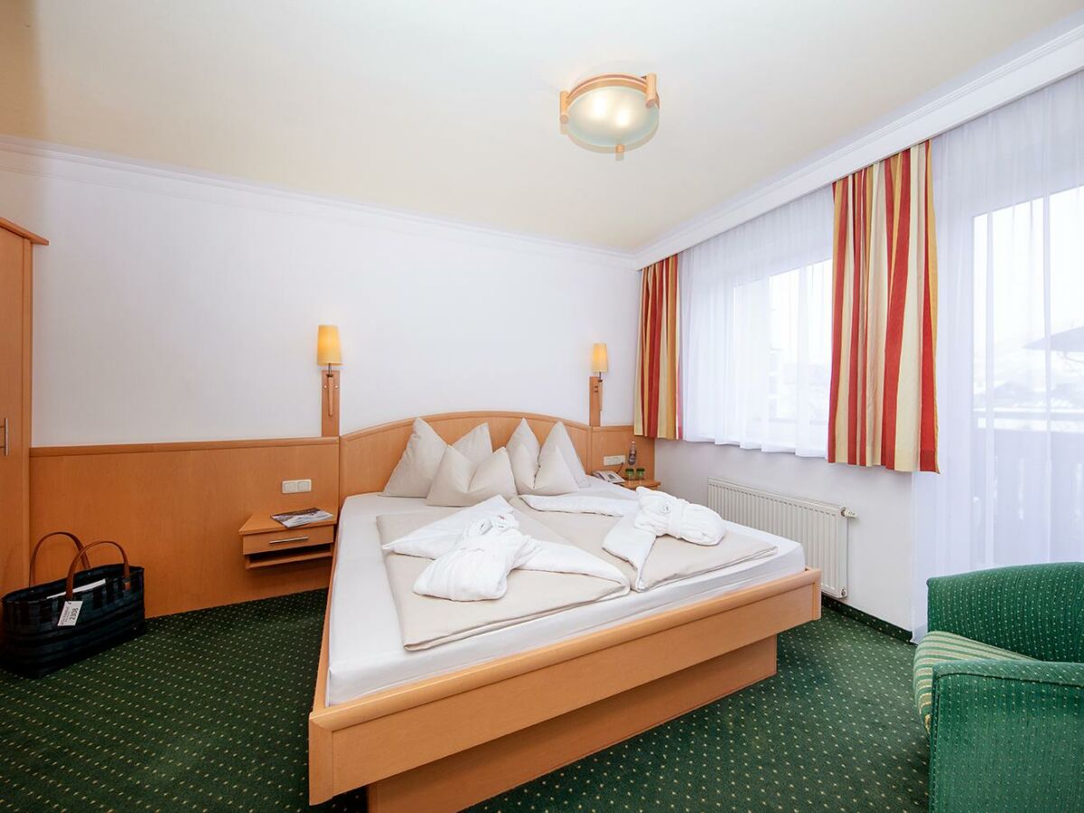 Holiday room Doppelzimmer  Standard "Areit"  mit Frühstück