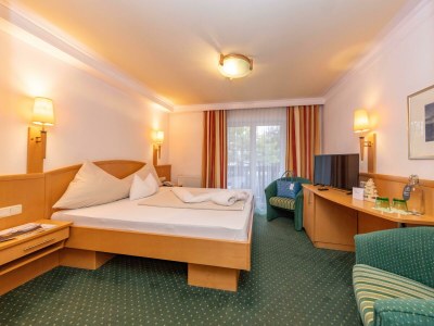 Holiday room Doppelzimmer  Standard "Areit"  mit Frühstück - Features photo 53