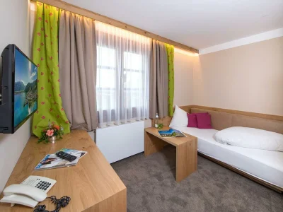 Holiday room Doppelzimmer Deluxe - Outdoor photo 5