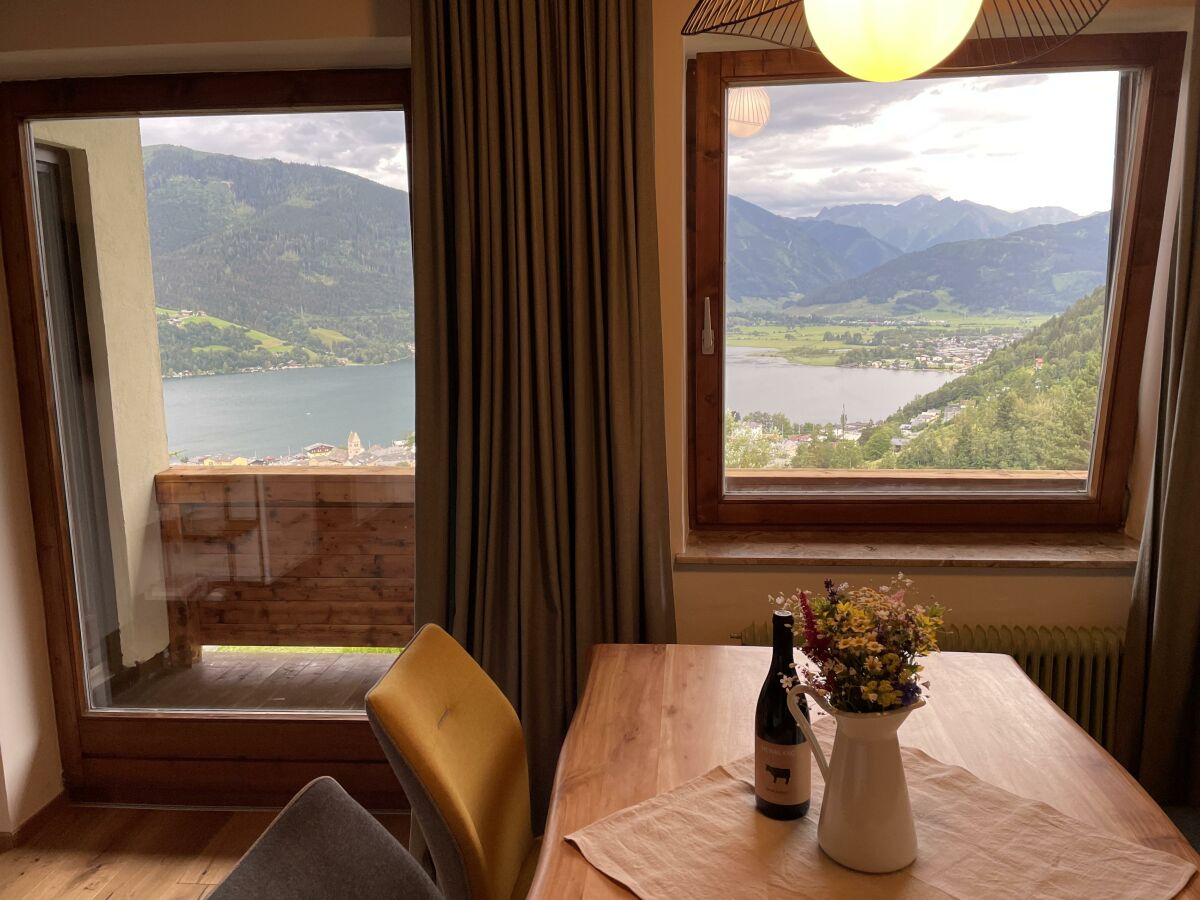 Apartment Appartement, Dusche, Bad, WC, Balkon, neuwertig - Outdoor photo 4