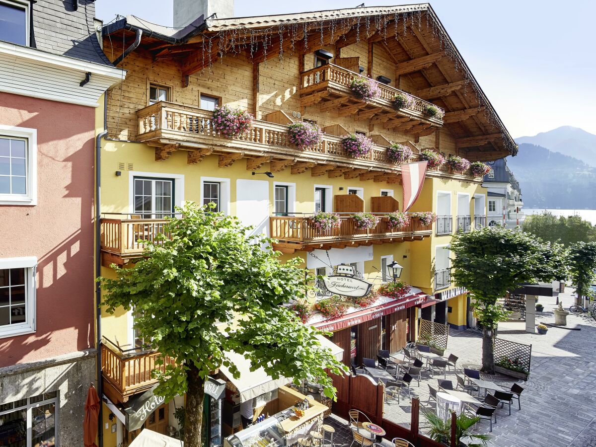 Holiday room KOMFORT Zimmer mit Balkon und Klimaanlage