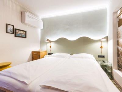 Holiday room KOMFORT Zimmer mit Balkon und Klimaanlage - Features photo 67