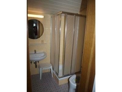 Holiday room Doppelzimmer ON mit Dusche od. Bad, WC - Features photo 29