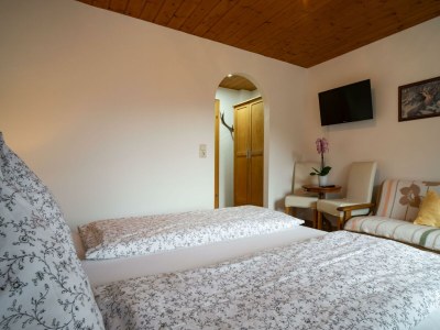 Holiday room Doppelzimmer mit Dusche od. Bad, WC - Outdoor photo 14