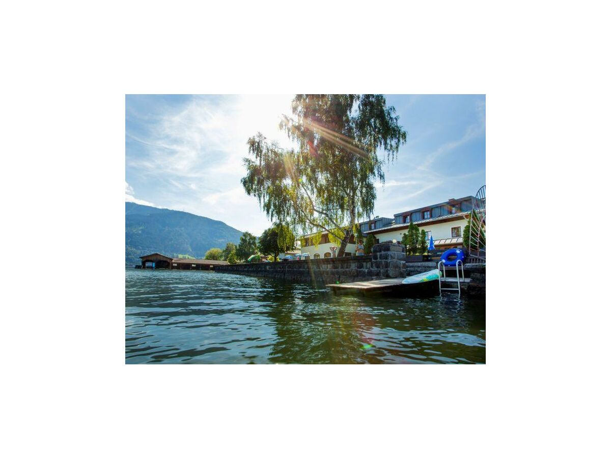 Holiday room Vierbettzimmer mit DU, WC, Nichtraucher - Outdoor photo 2