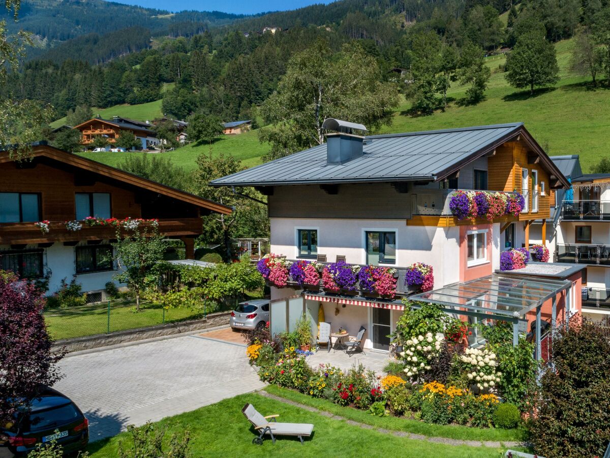 Apartment Schmittenblick - Outdoor photo 2