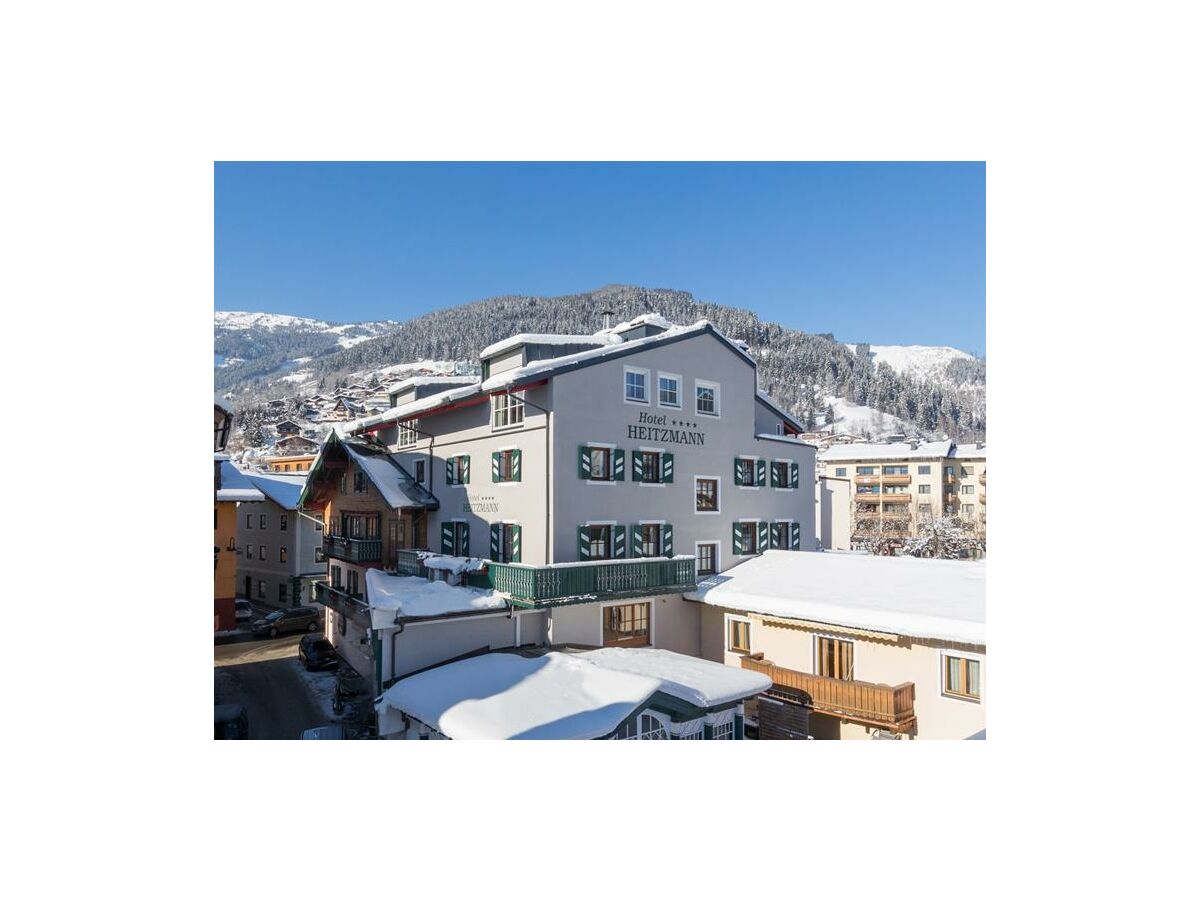 Holiday room Juniorsuite Bad/Dusche/Doppelwhirlpool