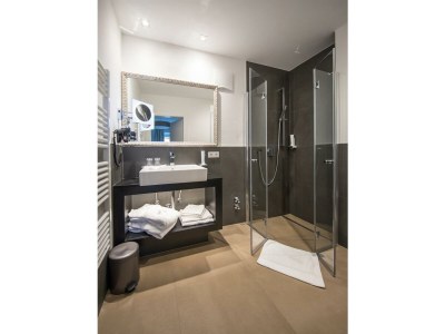 Holiday room Juniorsuite Bad/Dusche/Doppelwhirlpool - Outdoor photo 21