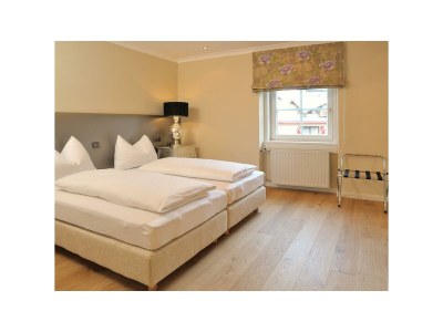 Holiday room Juniorsuite Bad/Dusche/Doppelwhirlpool - Features photo 23