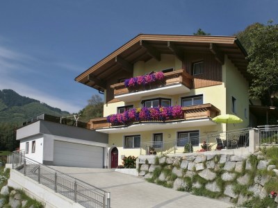 Apartment App. 1:  2 Schlafräume / 2 Bäder / WC / Terrasse in Kaprun - Apartment