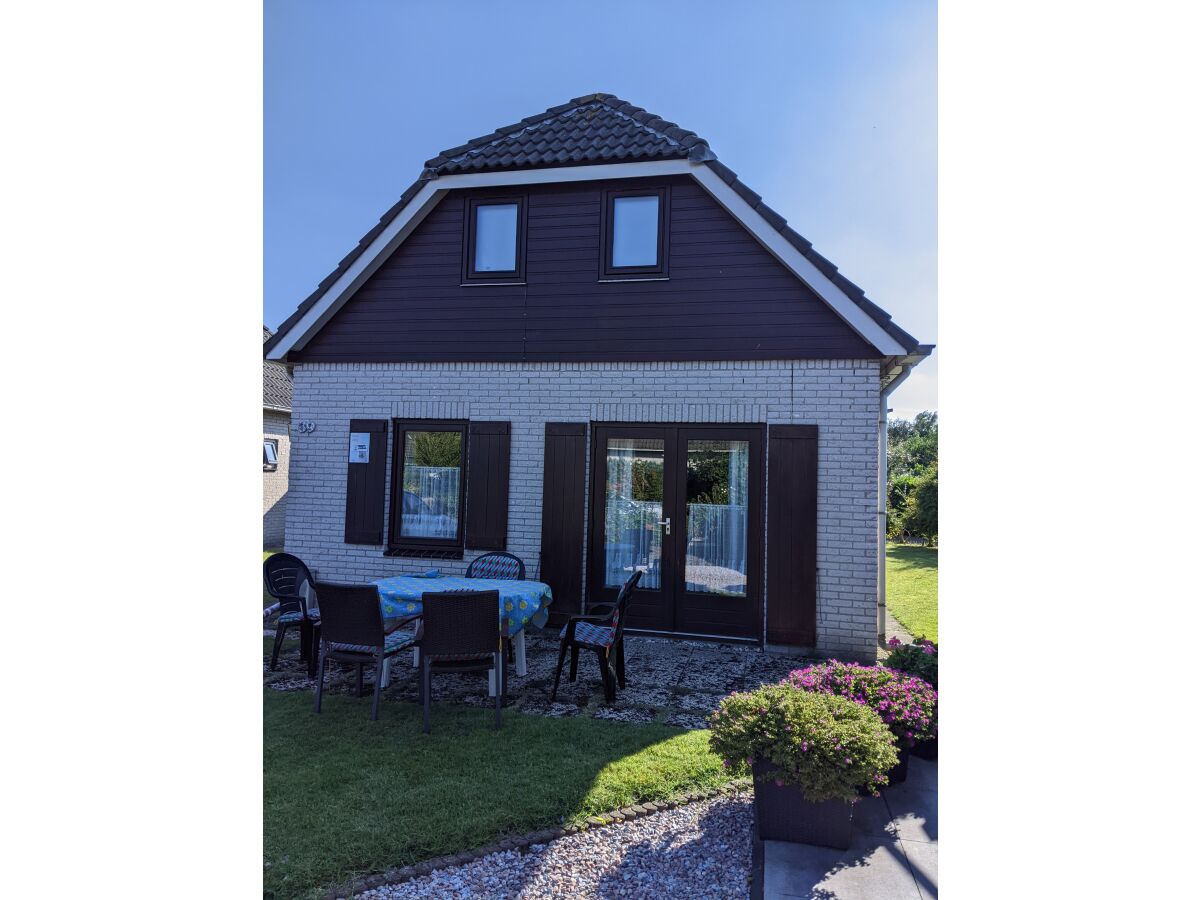 Holiday house Huijsmansverhuur Type A de Luxe Zuiderdiep 39 - Outdoor photo 2