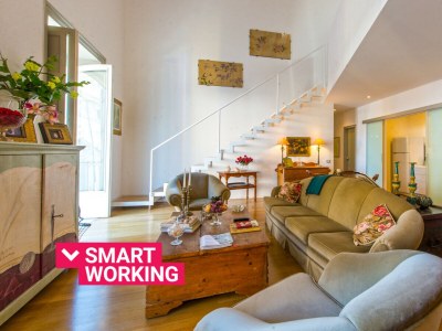 Apartment Charming Apartment in the city center - Features photo 2