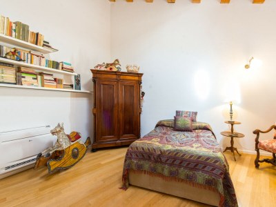 Apartment Charming Apartment in the city center - Features photo 16