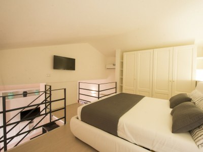 Apartment Loft 18 by Wonderful Italy - Features photo 9