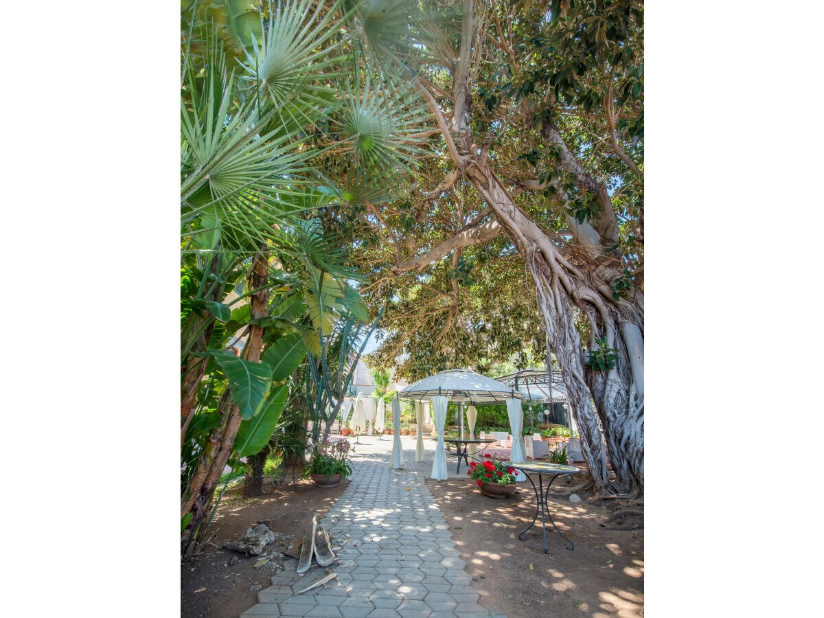 Holiday house Villa Liberty sul mare - Camera Glicine - CAV/CM - Outdoor photo 5