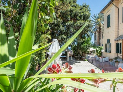 Holiday house Villa Liberty sul mare - Camera Glicine - CAV/CM - Outdoor photo 9