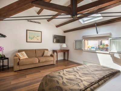 Holiday house Villa Liberty sul mare - Camera Magenta - CAV/CM - Features photo 19