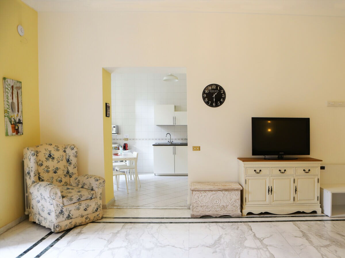 Holiday house Piazza Dante Suites - Re Vittorio Emanuele CAV