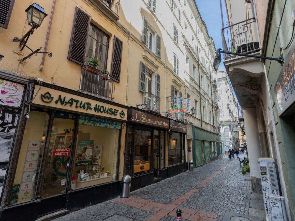 Apartment S. Tommaso 2 - Cozy studio in Turin city center - Outdoor photo 3