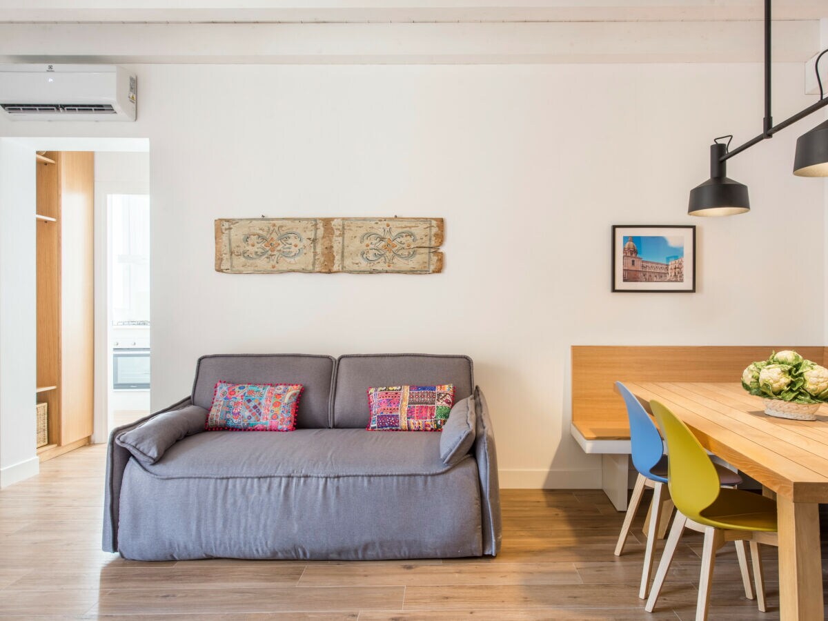 Apartment Le Niche Holiday Home with Balcony - CAV - Features photo 3