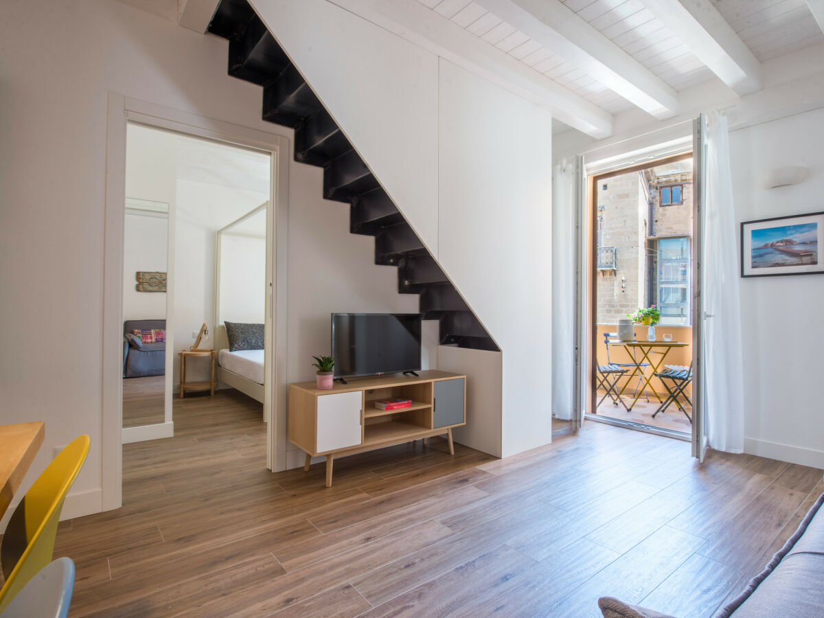 Apartment Le Niche Holiday Home with Balcony - CAV - Features photo 4