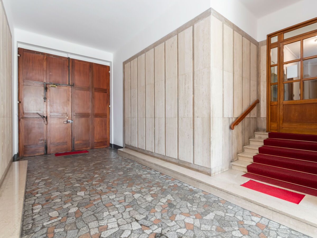 Apartment Cialdini 41 - Cialdini Apartment close to the city