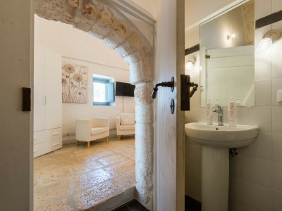 Apartment Campanile Apartment with terrace - RS - Features photo 14