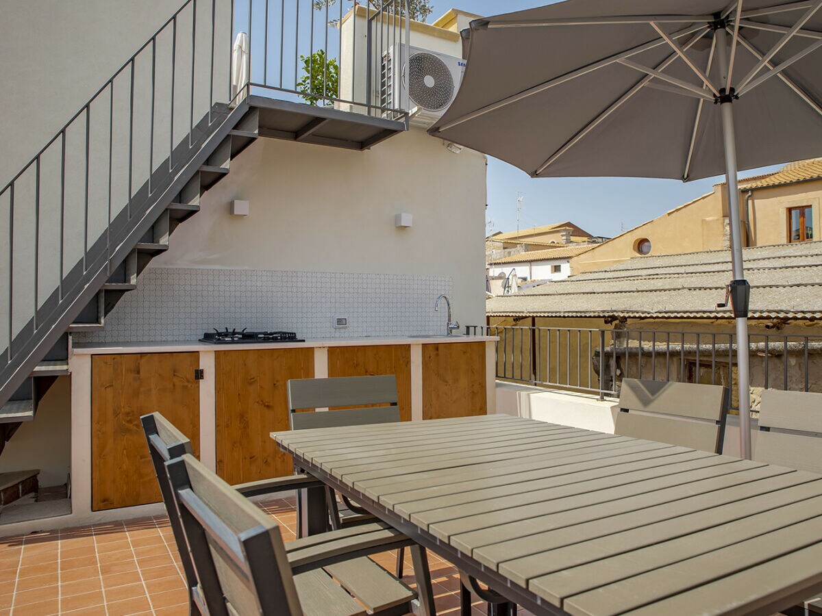 Apartment La terrazza sul vicolo della Giudecca - Outdoor photo 5