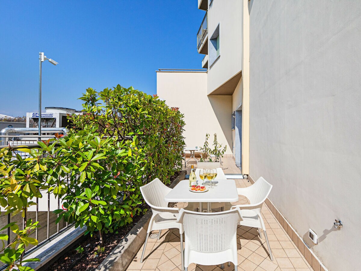 Apartment Residenza Miralago - 01 Fabrizia - Locazione BK