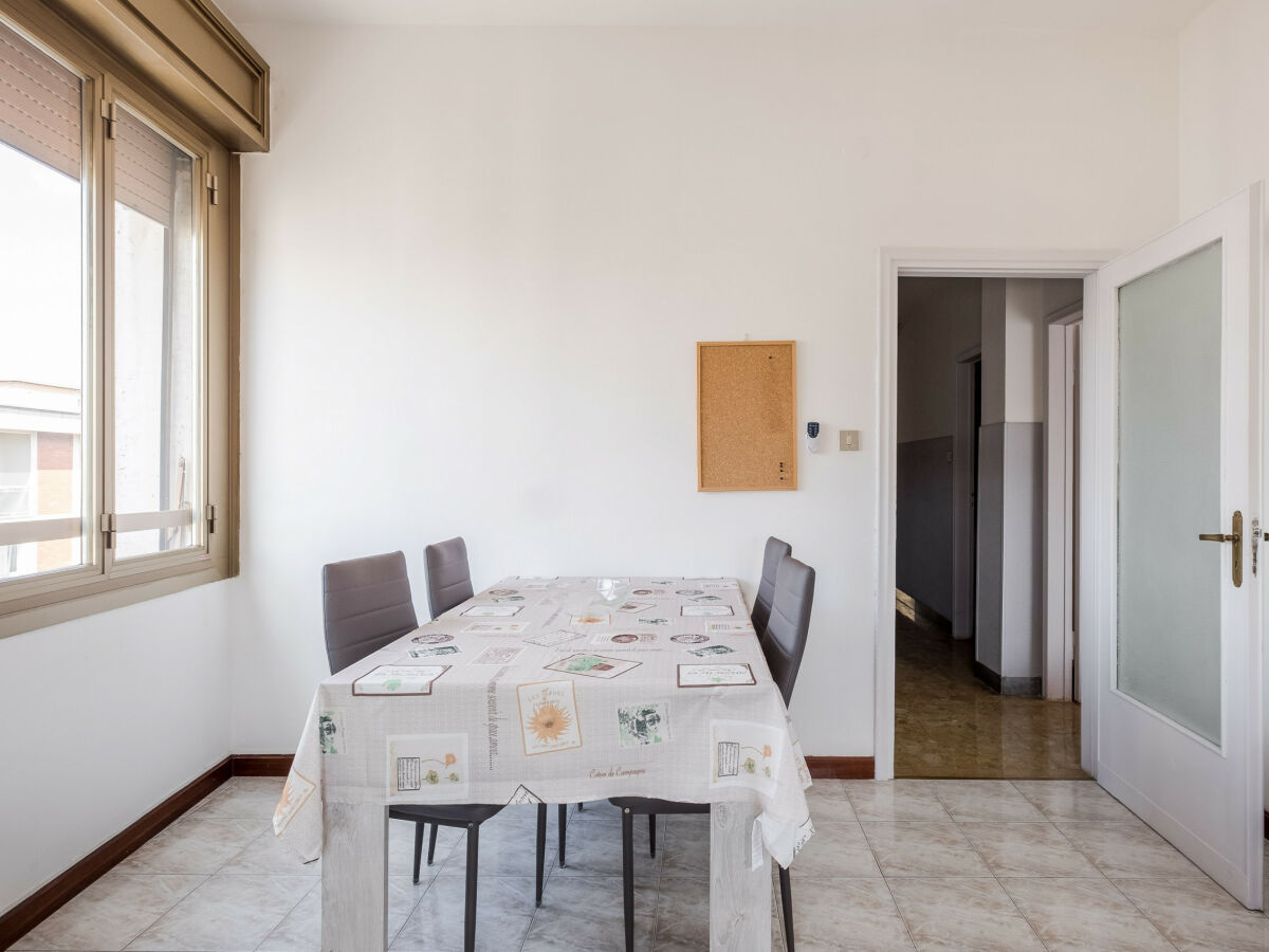 Apartment Amendola 11 - Quiet and Cozy Urban Apartment - Features photo 4