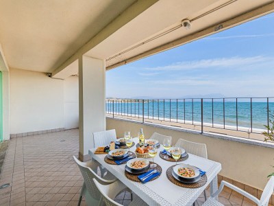 Apartment Residenza Miralago - 23 Servilia - LOC BK in Desenzano del Garda - Apartment