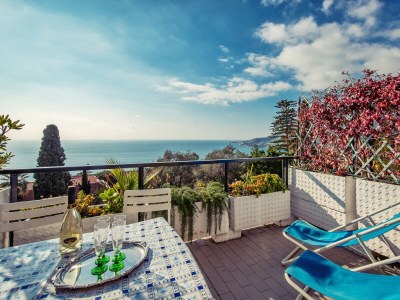 Apartment Una terrazza sul golfo di Ospedaletti - Features photo 16