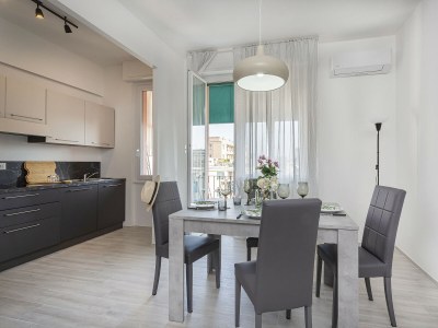 Apartment Contemporary apartment in Sturla - Features photo 8