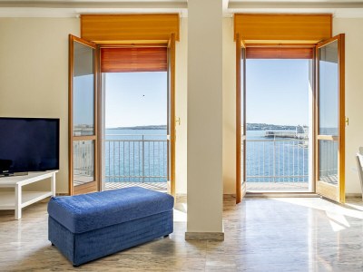 Apartment Ortigia seafront apartment - Environment photo 27