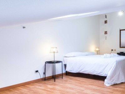 Apartment Castiglione 1 - Casa Garisenda - Features photo 8