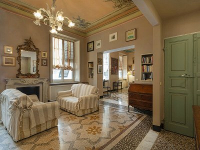 Apartment Fancy Apartment in Palazzo Grimaldi - Features photo 9