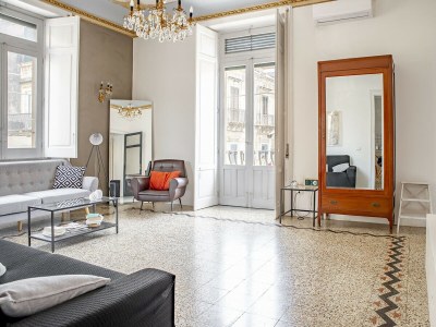 Apartment Cavour apartment with balcony - P.IVA - Features photo 3