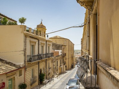 Apartment Cavour apartment with balcony - P.IVA - Environment photo 12
