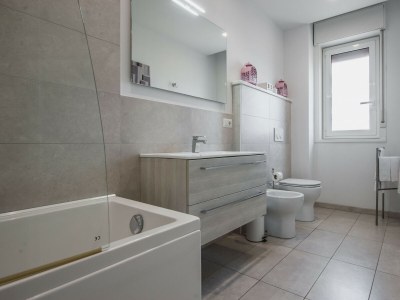 Apartment Piazza Europa Landscape - Features photo 13