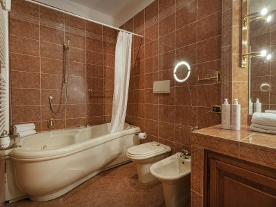 Apartment La finestra sul cortile di Via Roma - Features photo 21
