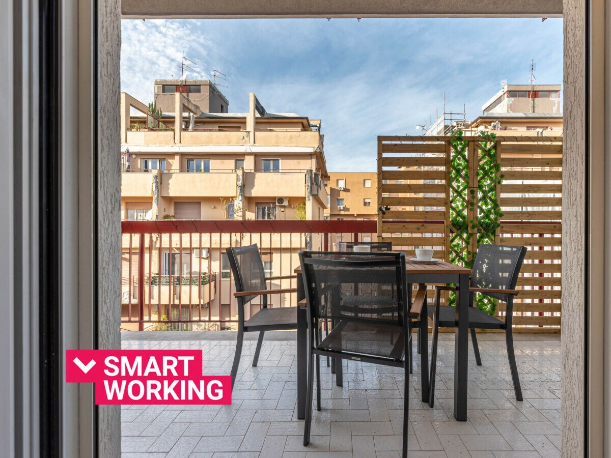 Apartment Appartamento Libertà con Terrazza
