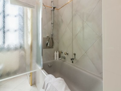 Apartment Bellagio Central Square - Features photo 22