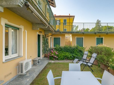 Apartment Swan Lake - Environment photo 26