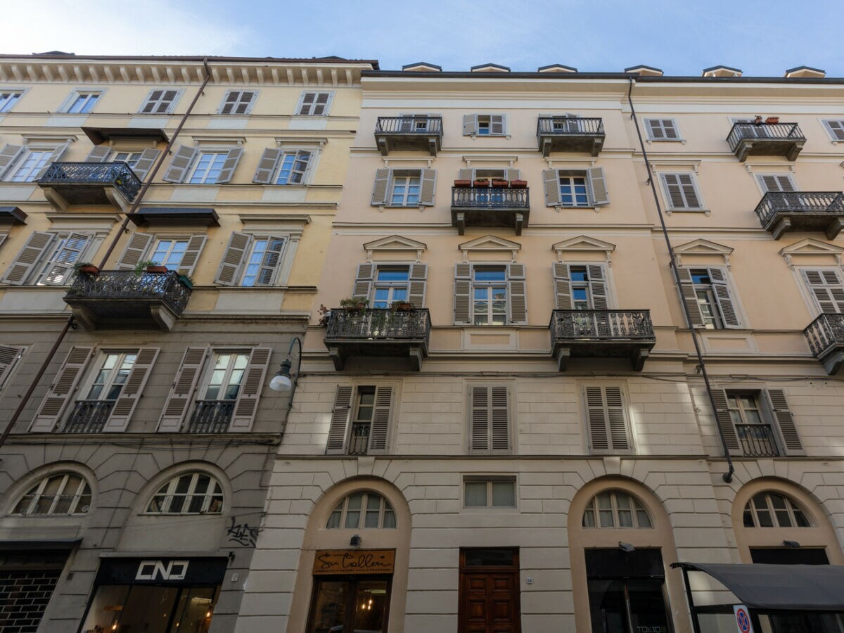 Apartment S. Massimo 34 - Red Studio near Porta Nuova