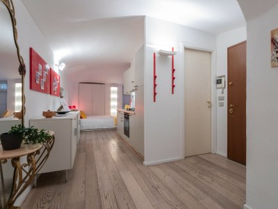 Apartment S. Massimo 34 - Red Studio near Porta Nuova - Features photo 16
