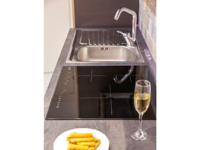 Apartment Napoli Street Art Rooms - Wall - RS - Features photo 10