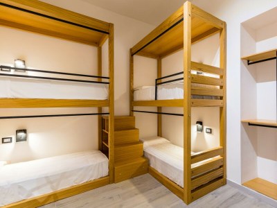 Apartment Napoli Street Art Rooms - Wall - RS - Features photo 16